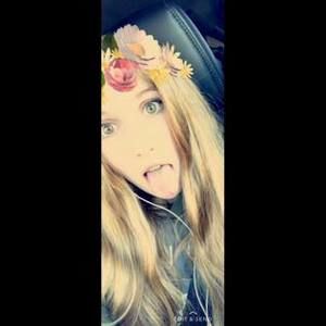 Meet your Posher, Alexandrea